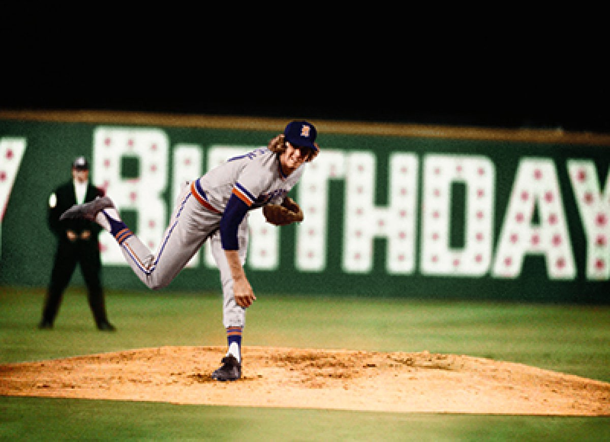 slide 1 of 1, Avanti Birthday Card Mark Fidrych Pitching Altern, 1 ct