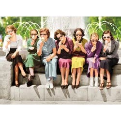 Avanti Card Birthday Women Eating Ice Cr