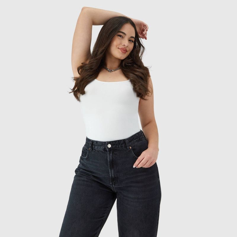 slide 6 of 6, Maidenform Self Expressions Women's Suddenly Skinny Tailored Cami 489 - White S: Medium Control, Adjustable Straps, 1 ct