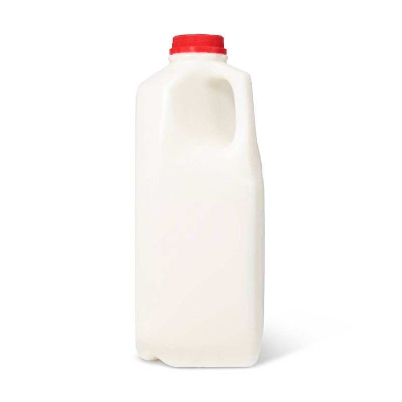 slide 2 of 4, Vitamin D Whole Milk - 0.5gal - Good & Gather™, 1/2 gal