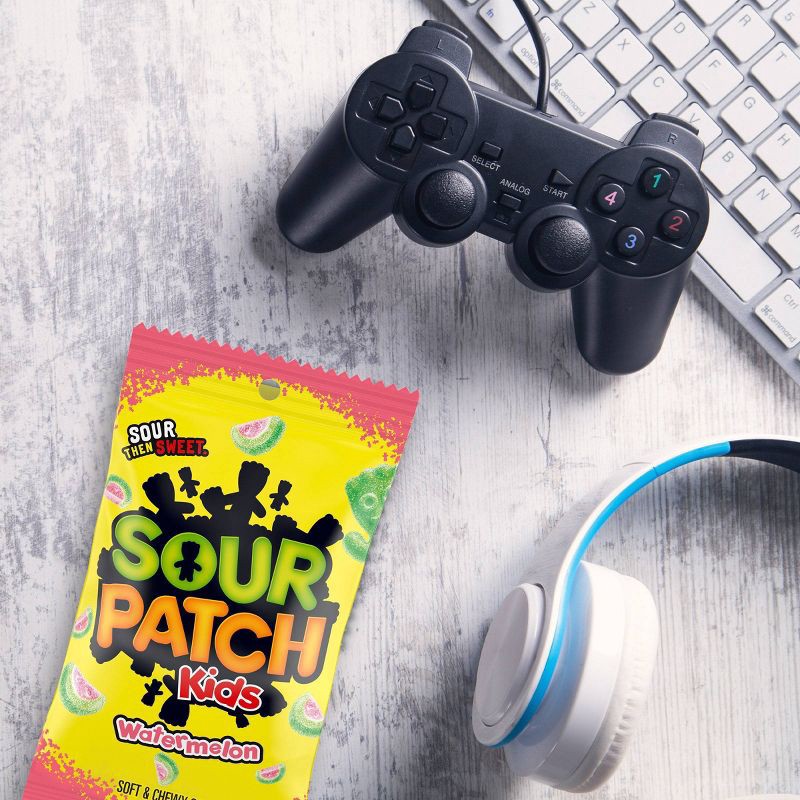 slide 3 of 17, SOUR PATCH KIDS Watermelon Soft and Chewy Candy - 8oz, 8 oz