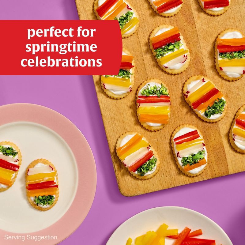 slide 3 of 10, Town House Oven Baked Crackers Original - 13.8oz, 13.8 oz