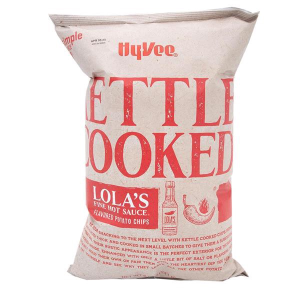 slide 1 of 1, Hy-Vee Kettle Cooked Lola's Fine Hot Sauce Potato Chips, 8.5 oz