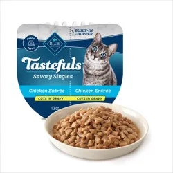 Blue Buffalo Tastefuls Savory Singles Adult Cuts in Gravy Wet Cat Food, Chicken Entrée, Perfectly Portioned Cups in a 2.6-oz Twin-Pack Tray