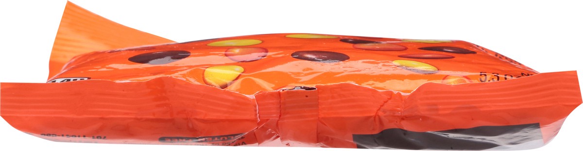 slide 11 of 13, Reese's PIECES Peanut Butter In a Crunchy Shell, Candy Bag, 5.3 oz, 5.3 oz