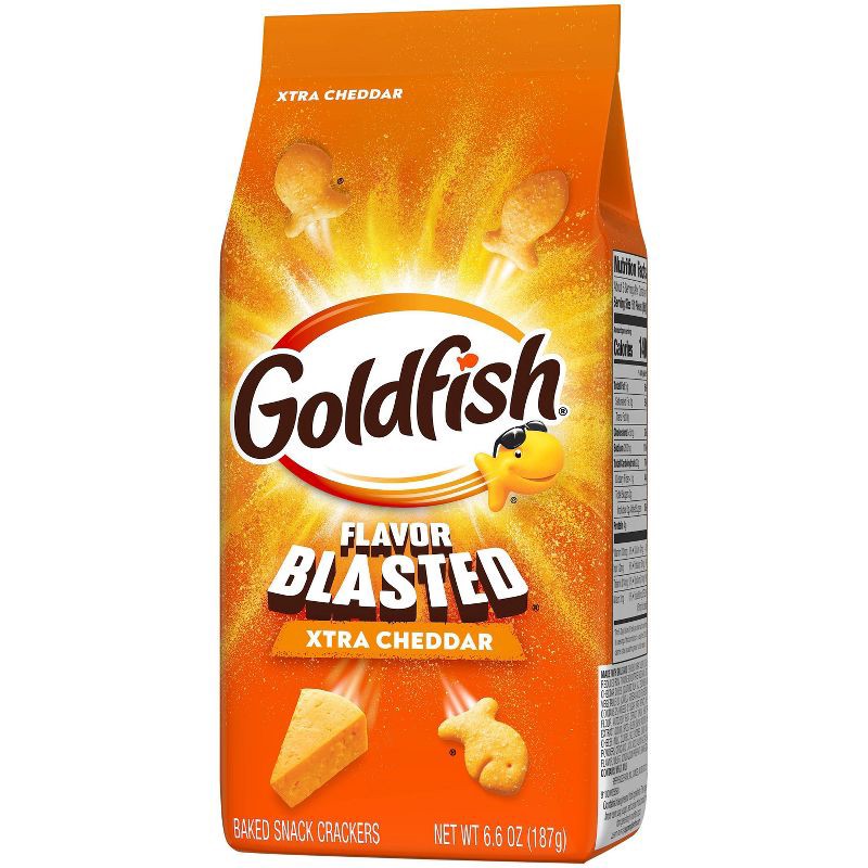 slide 5 of 8, Goldfish Flavor Blasted Xtra Cheddar Cheese Crackers Bag - 6.6oz, 6.6 oz