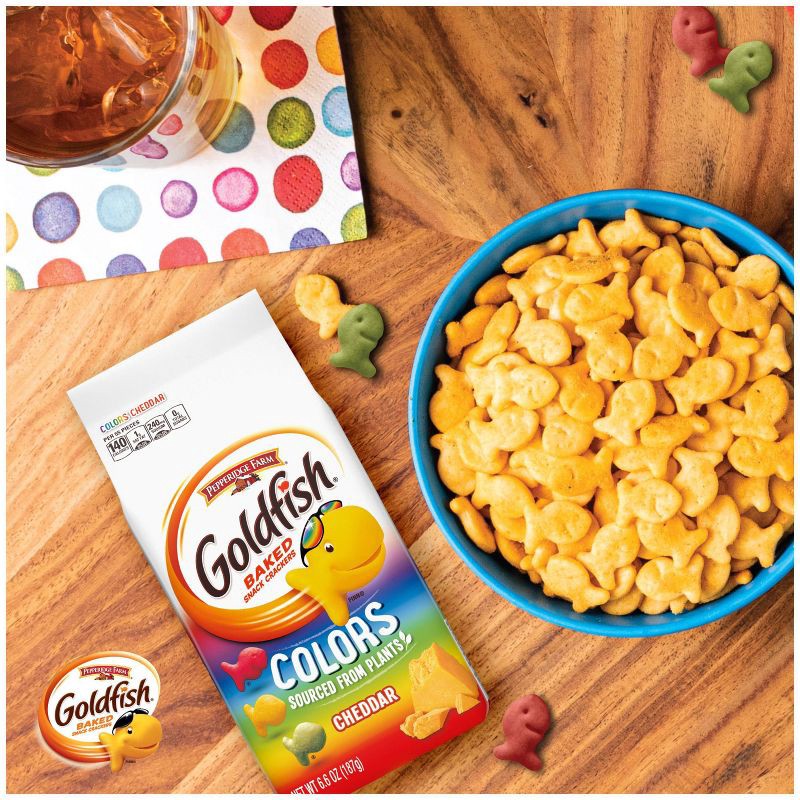 slide 3 of 11, Goldfish Colors Cheddar Cheese Crackers Bag - 6.6oz, 6.6 oz