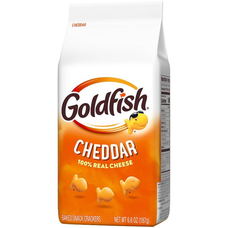 slide 5 of 10, Goldfish Cheddar Cheese Crackers Bag - 6.6oz, 6.6 oz