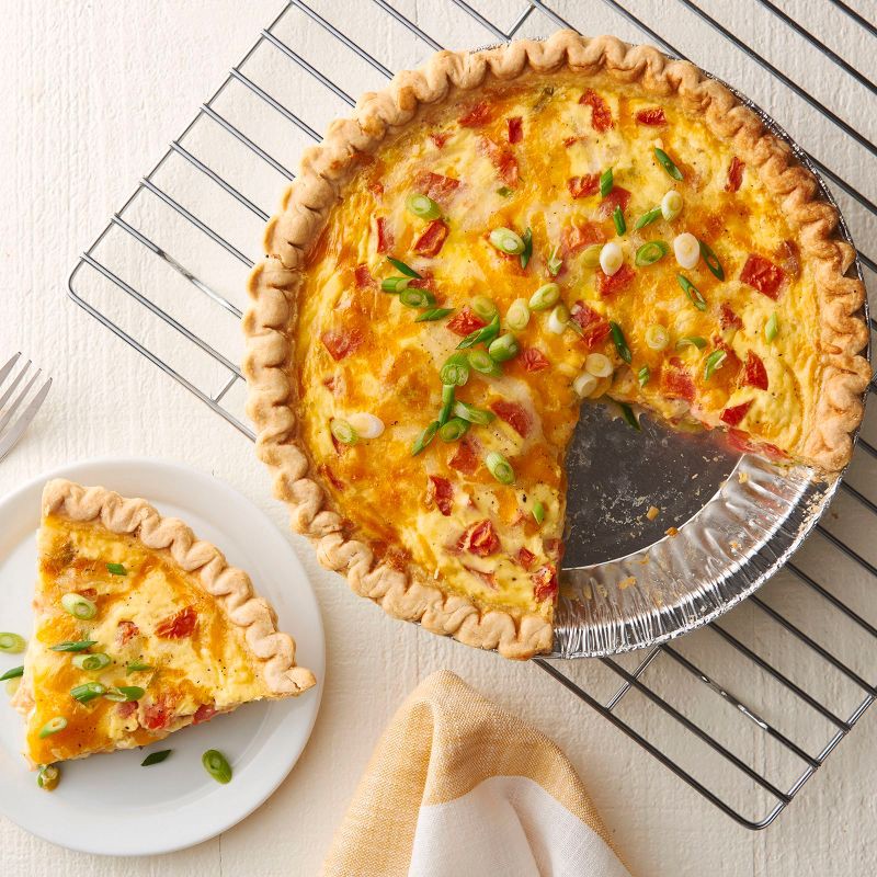 slide 6 of 10, Pillsbury Deep Dish Frozen Pie Crusts - 9in/2ct, 2 ct