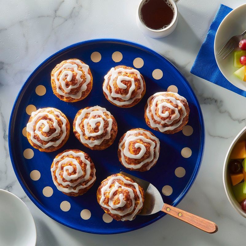 slide 2 of 7, Pillsbury Cinnamon Rolls with Icing - 12.4oz/8ct, 8 ct; 12.4 oz