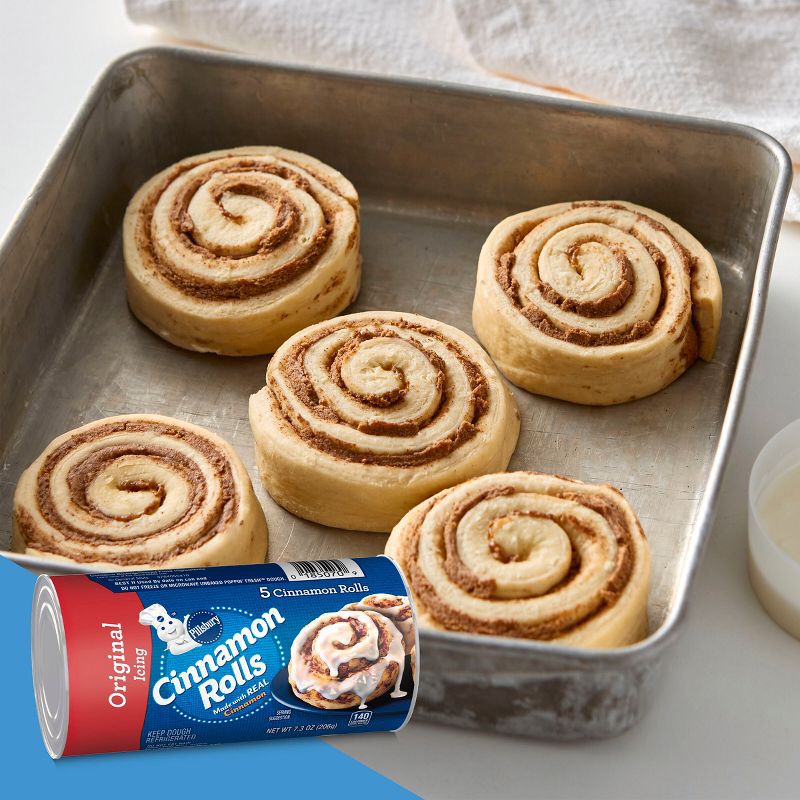 slide 3 of 7, Pillsbury Cinnamon Rolls with Icing - 7.3oz/5ct, 5 ct; 7.3 oz