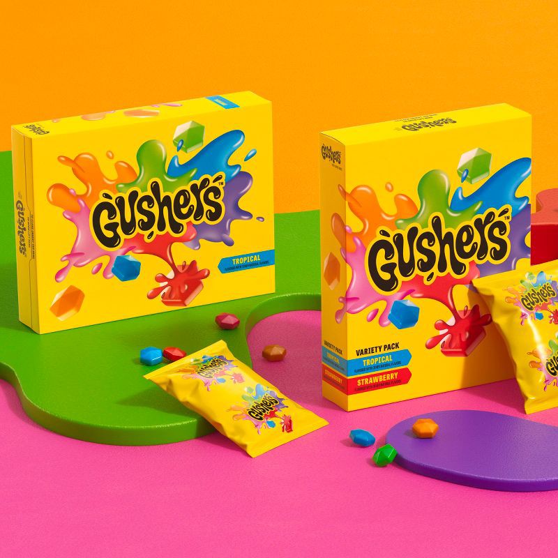 slide 5 of 9, Fruit Gushers Fruit Flavored Snacks Variety Pack - 4.8oz/6ct, 4.8 oz, 6 ct