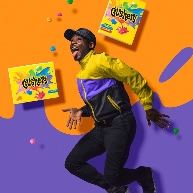 slide 6 of 9, Fruit Gushers Fruit Flavored Snacks Variety Pack - 4.8oz/6ct, 4.8 oz, 6 ct