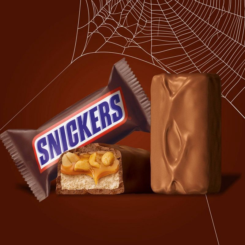 slide 3 of 10, Snickers Fun Size Chocolate Candy Bars - 10.59oz, 10.59 oz