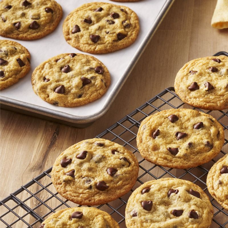 slide 4 of 13, Nestle Toll House Semi-Sweet Chocolate Chips for Cookie Baking - 24oz, 24 oz