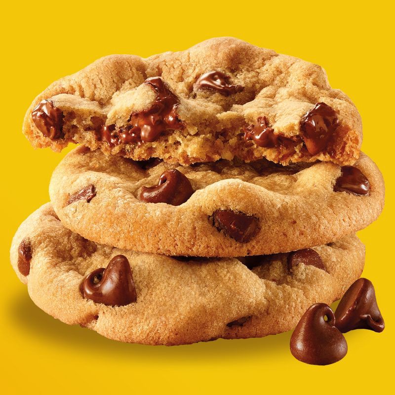 slide 4 of 11, Nestle Toll House Chocolate Chip Cookie Dough - 16.5oz, 16.5 oz