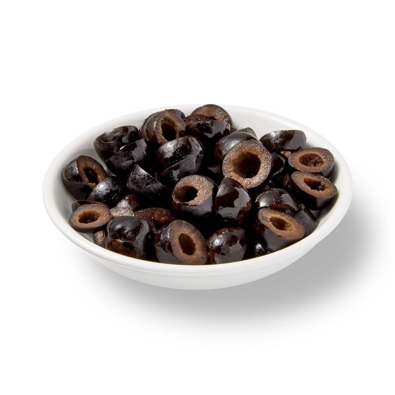 slide 4 of 4, Sliced Black Ripe Olives - 2.25oz - Market Pantry™, 2.25 oz