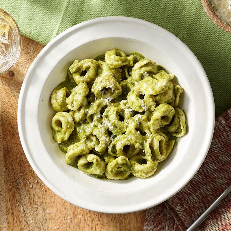 slide 3 of 11, Amy's Frozen Pesto Tortellini Bowls - 9.5oz, 9.5 oz