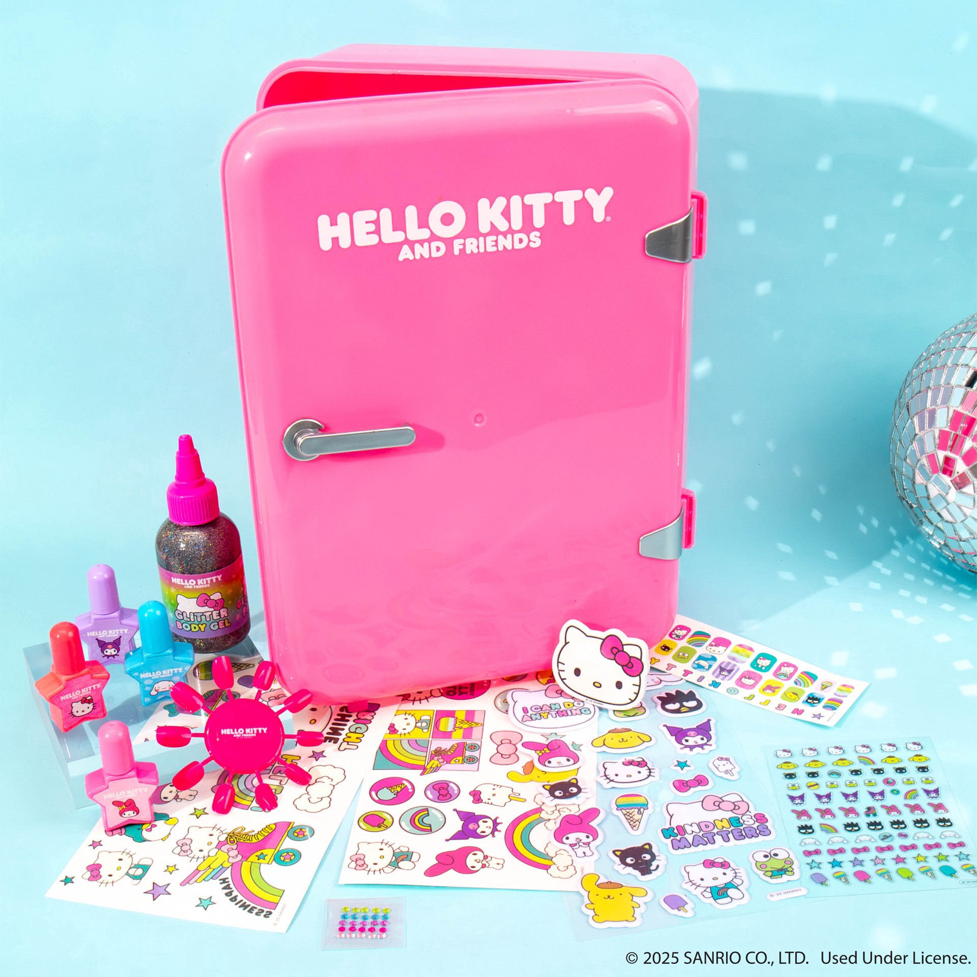 slide 5 of 5, Hello Kitty & Friends Beauty Studio, 11 in x 4 in x 8 in