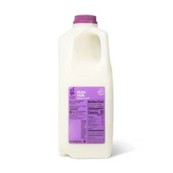 Skim Fat Free Milk - 0.5gal - Good & Gather™