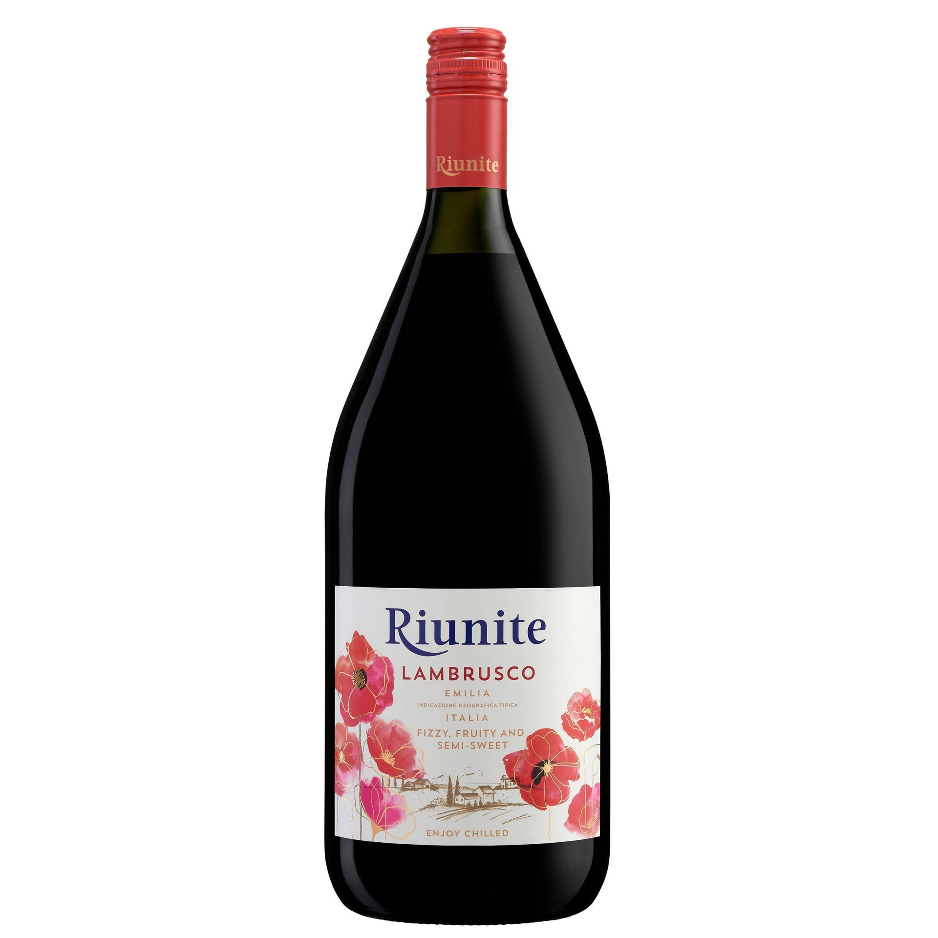 slide 1 of 1, Riunite Lambrusco Red Wine - 1.5L Bottle, 1.5 liter