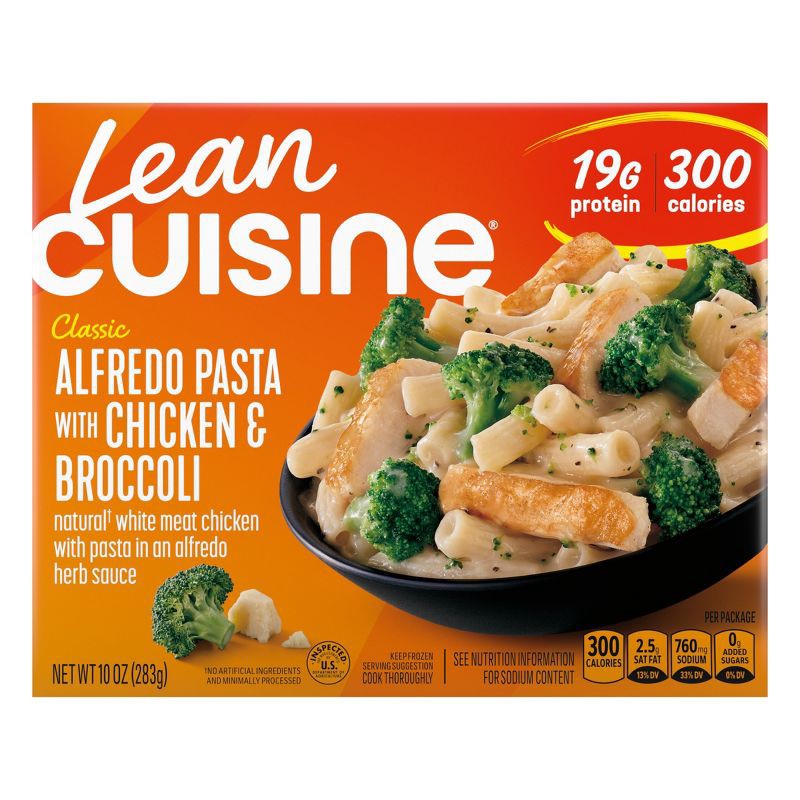 slide 1 of 6, Lean Cuisine Alfredo Pasta with Chicken & Broccoli Frozen Meals - 10oz, 10 oz