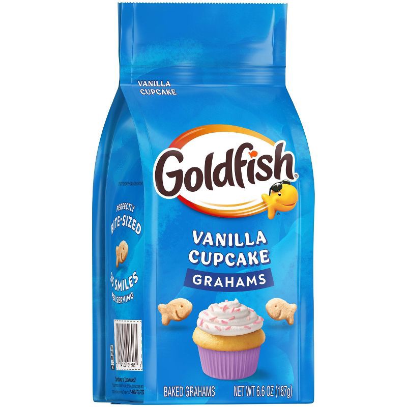 slide 4 of 5, Goldfish Grahams Vanilla Cupcake Crackers - 6.6oz, 6.6 oz