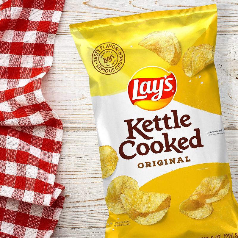 slide 3 of 4, Lay's Kettle Cooked Original Potato Chips - 8.0oz, 8 oz