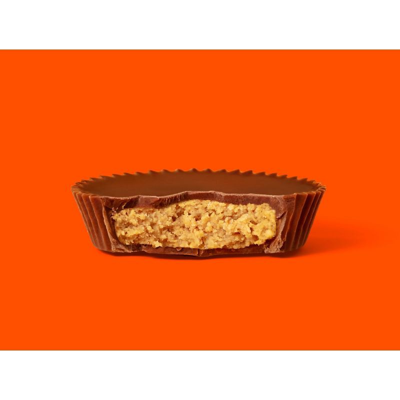 slide 3 of 6, Reese's Milk Chocolate Peanut Butter Cups Snack Size Candy - 10.5oz, 10.5 oz