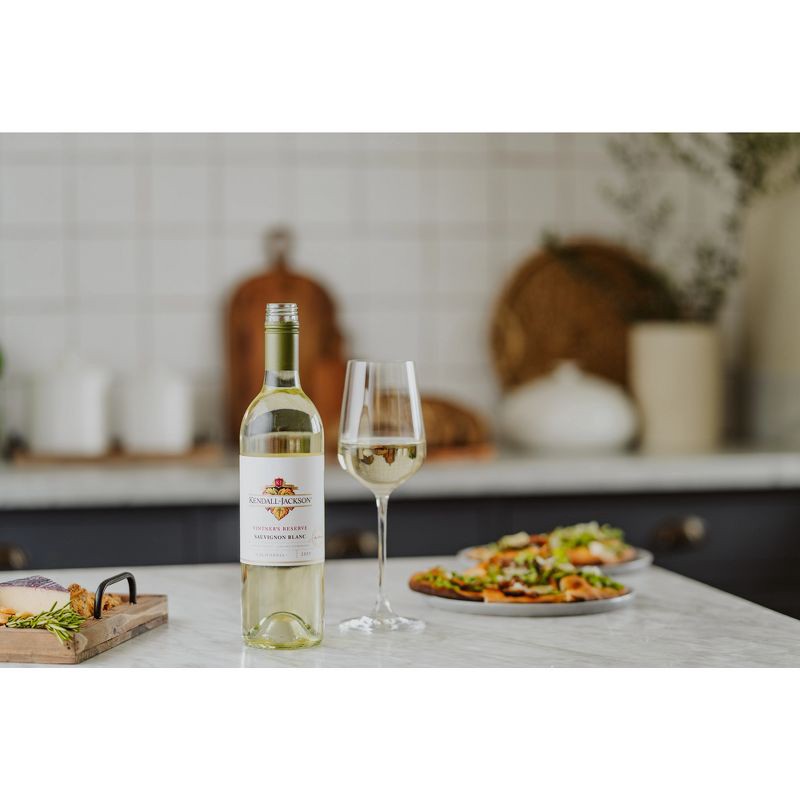 slide 9 of 14, Kendall-Jackson Vintner's Reserve Sauvignon Blanc White Wine - 750ml Bottle, 750 ml