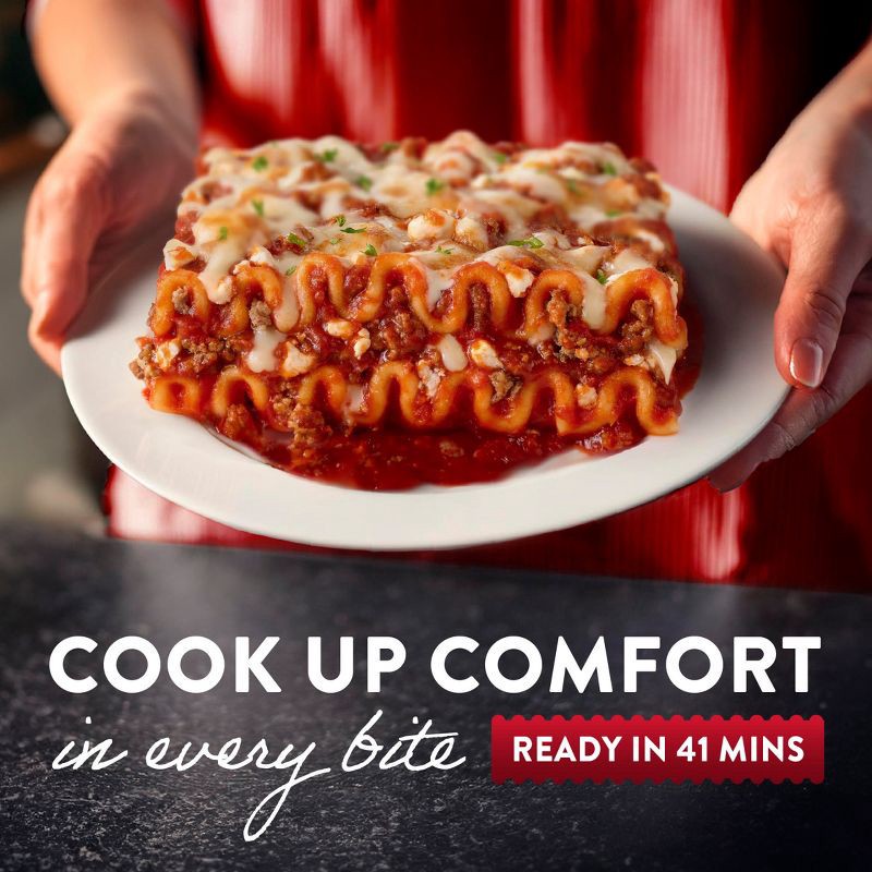 slide 3 of 8, Stouffer's Frozen Lasagna Meal with Meat & Sauce Frozen Dinner - 10.5oz, 10.5 oz