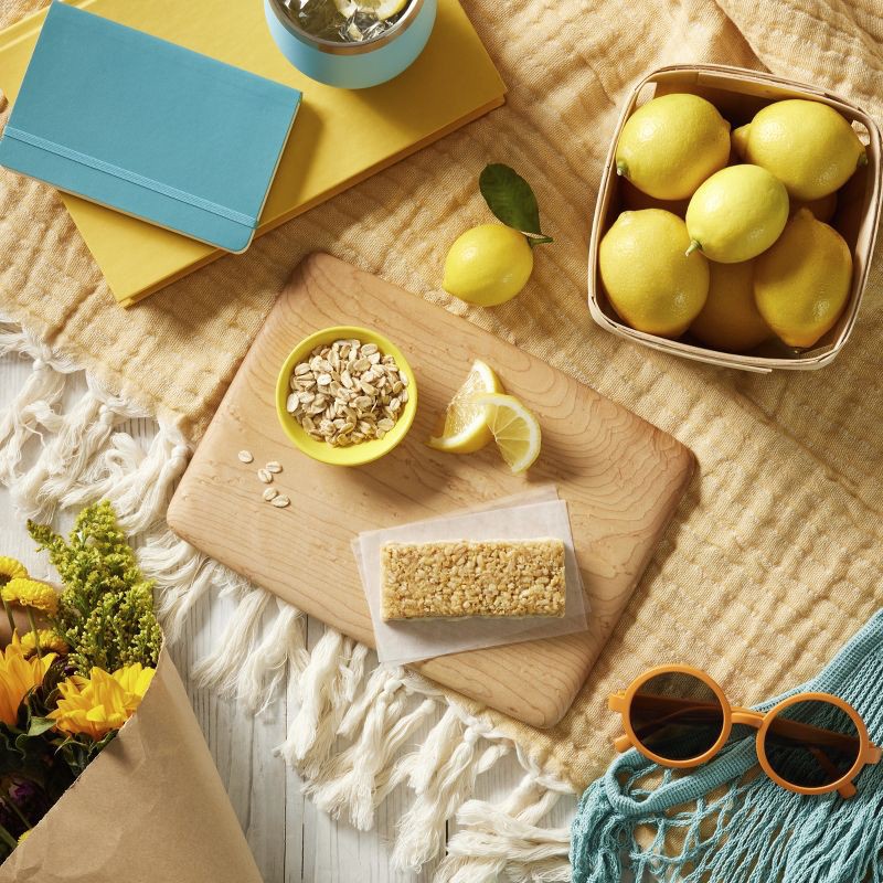 slide 9 of 16, LUNA Bar Lemon Zest Granola Bar Made with Organic Oats - 8g Protein - 10.14oz/6pk, 8 gram, 10.14 oz, 6 ct