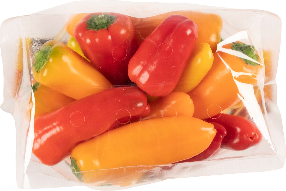 slide 9 of 11, Pero Family Farms Mini Sweet Peppers 24oz, 24 oz
