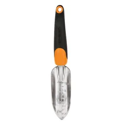 Fiskars Ergo Transplanter: Durable Cast-Aluminum, Softgrip Handle, Rust-Resistant, Garden Tool