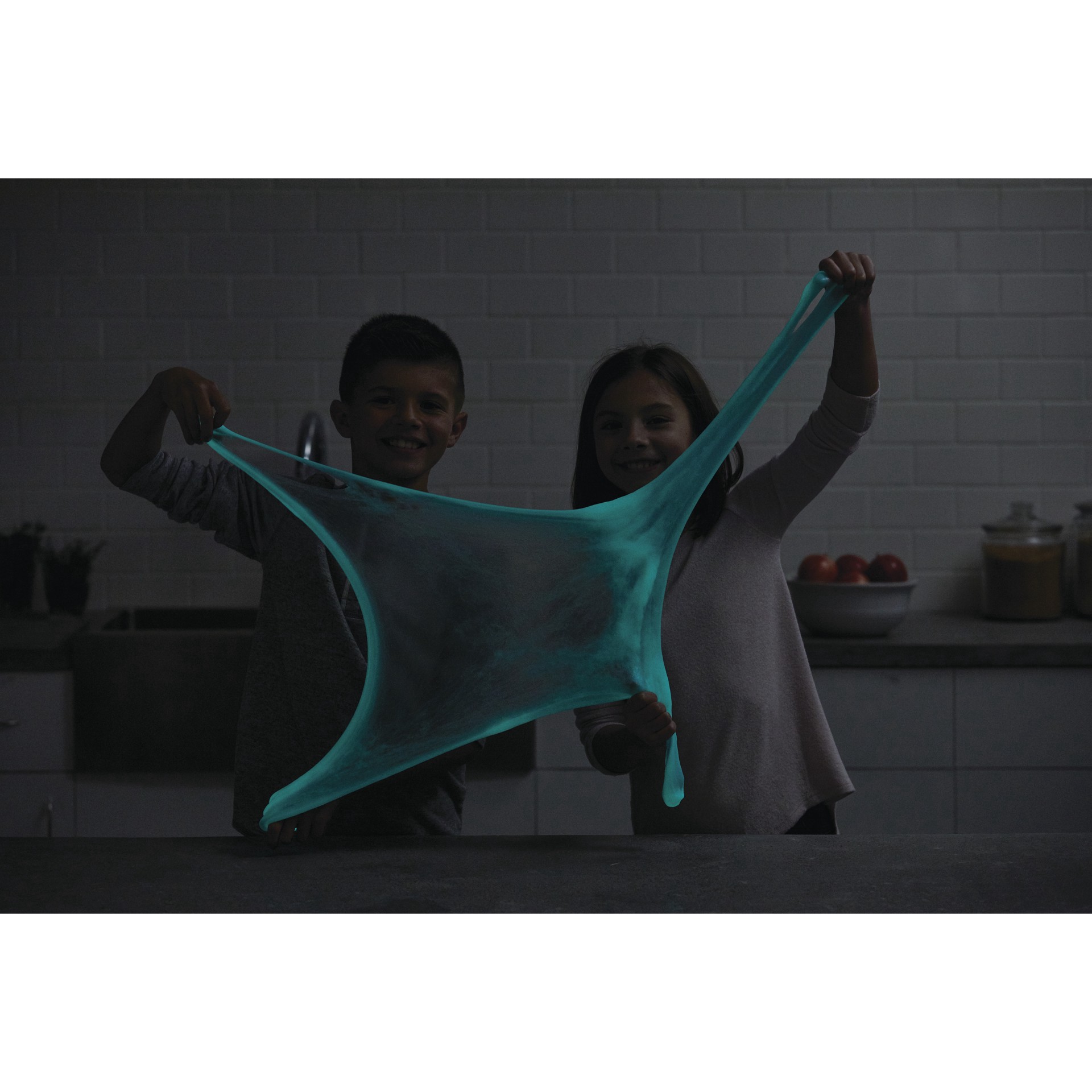 slide 7 of 9, Elmer's Elmer's Glow In The Dark Glue, 5 fl oz