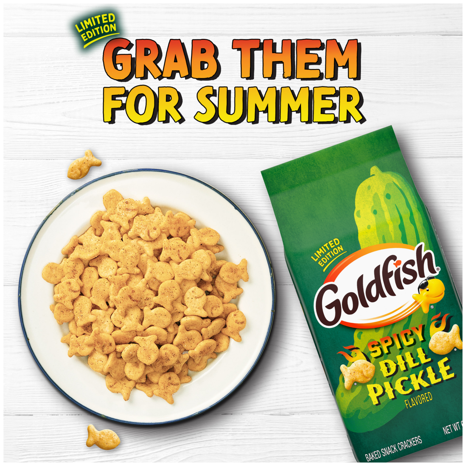slide 6 of 7, Goldfish Spicy Dill Pickle Flavored Crackers, 6.100 oz