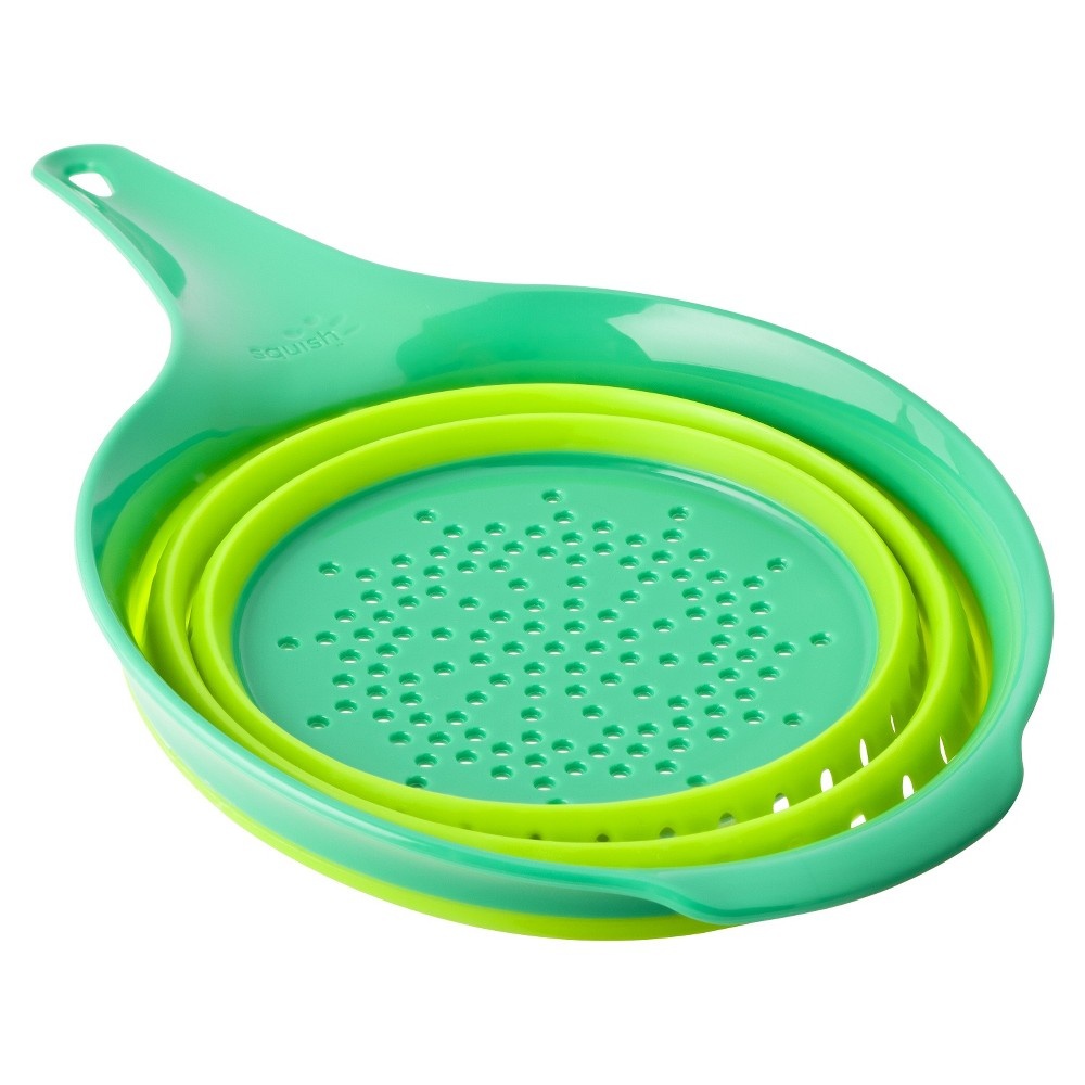 slide 2 of 2, Squish Collapsible Colander, 2 qt