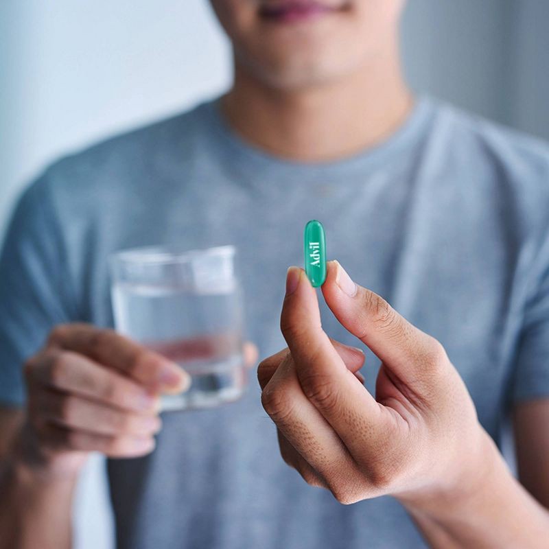 slide 3 of 9, Advil Liqui-Gels Pain Reliever/Fever Reducer Liquid Filled Capsules - Ibuprofen (NSAID) - 160ct, 160 ct