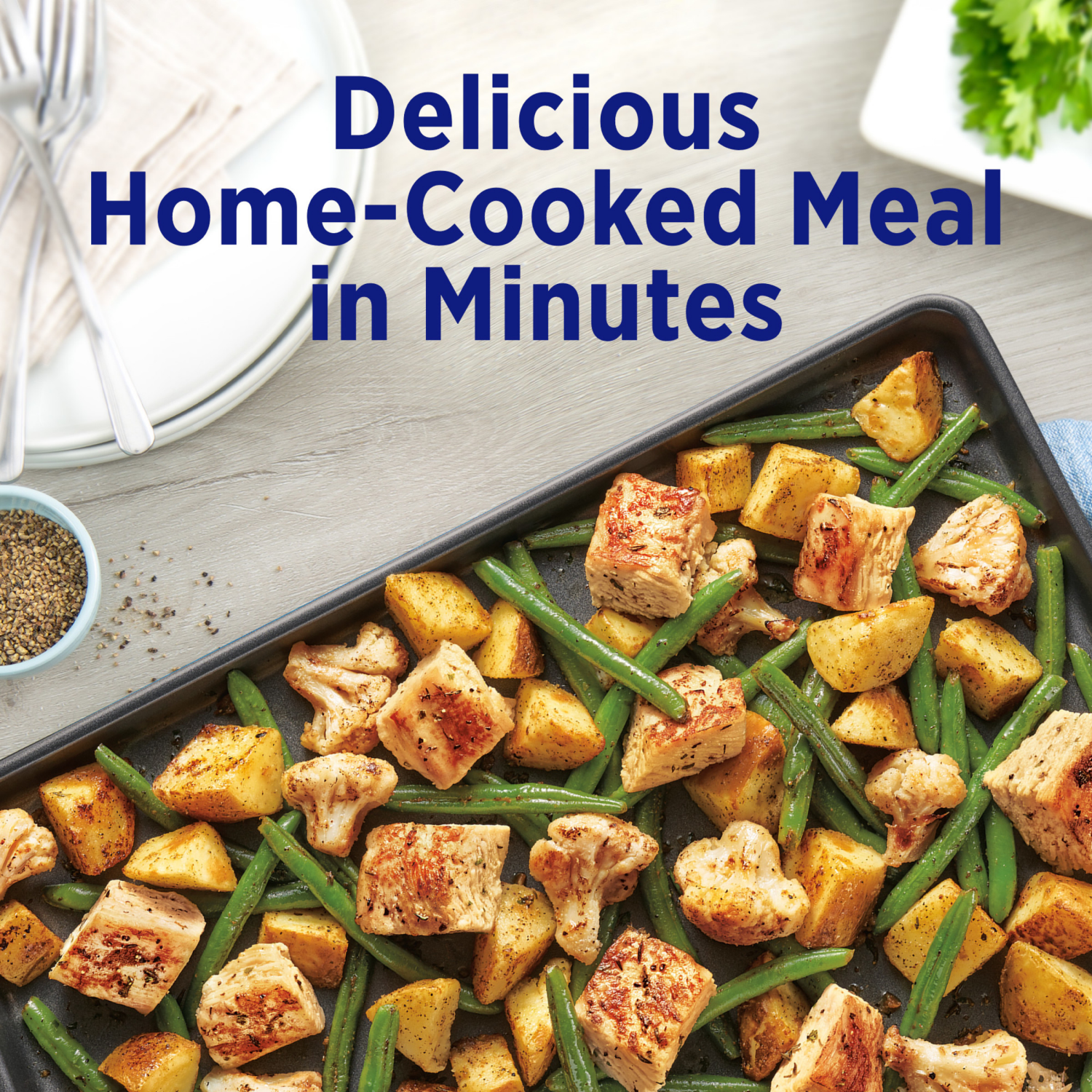 slide 2 of 5, Birds Eye Sheet Pan Meals, Chicken With Garlic Parmesan Seasoned Potatoes Frozen Meal, 21 OZ Bag, 21 oz