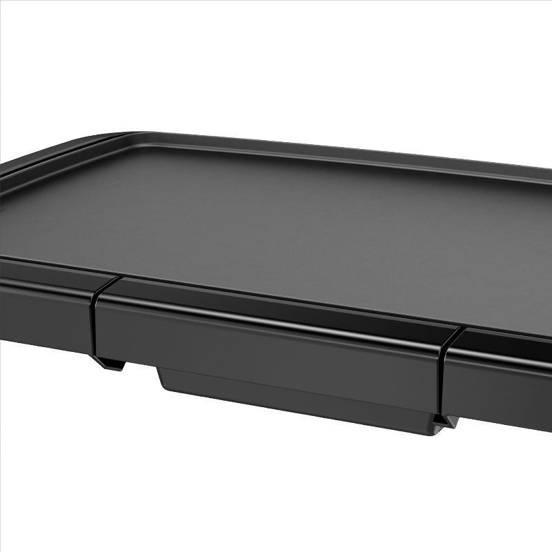 slide 3 of 7, BLACK+DECKER Family-Sized Electric Griddle - Black - GD2011B, 1 ct