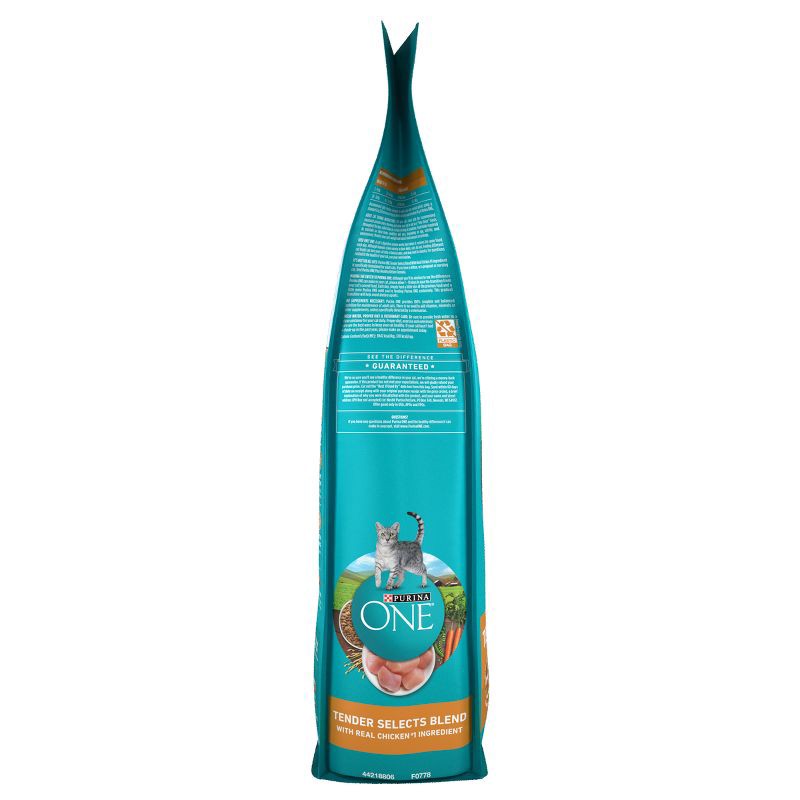 slide 5 of 8, Purina ONE Tender Selects Natural Dry Cat Food with Real Chicken - 7lbs, 7 lb
