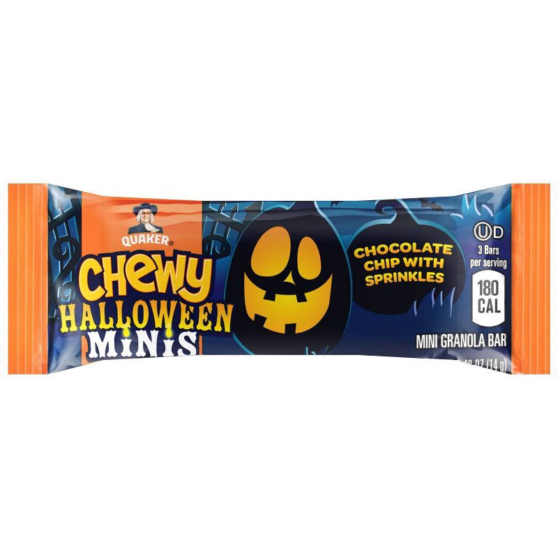 slide 3 of 5, Quaker Halloween Chewy Chocolate Chip Mini's - 28ct, 28 ct