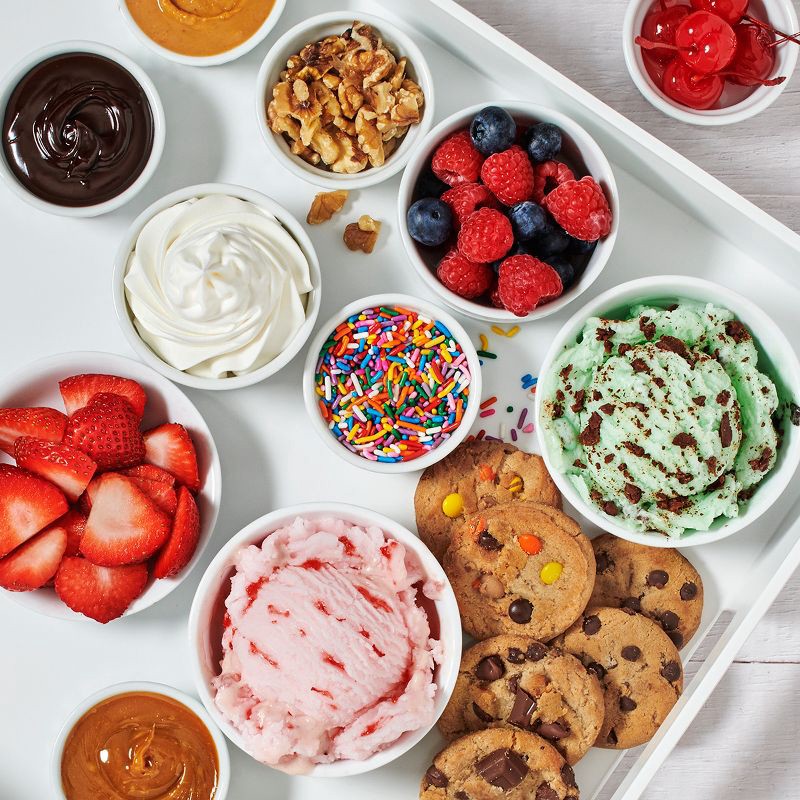 slide 5 of 12, Chips Ahoy! Chewy Chocolate Chip Cookies - Family Size - 19.5oz, 19.5 oz