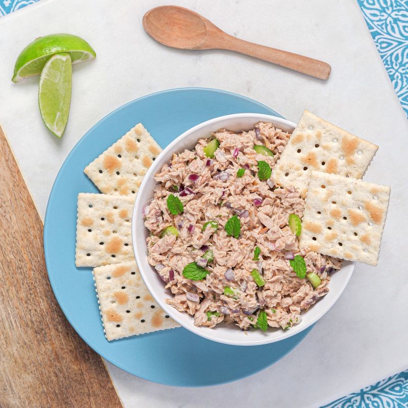 slide 7 of 15, Premium Fresh Stacks Original Saltine Crackers Travel Snacks - 13.6oz, 13.6 oz