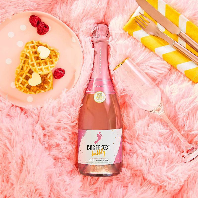 slide 2 of 7, Barefoot Bubbly Pink Moscato Champagne Sparkling Wine - 750ml Bottle, 750 ml