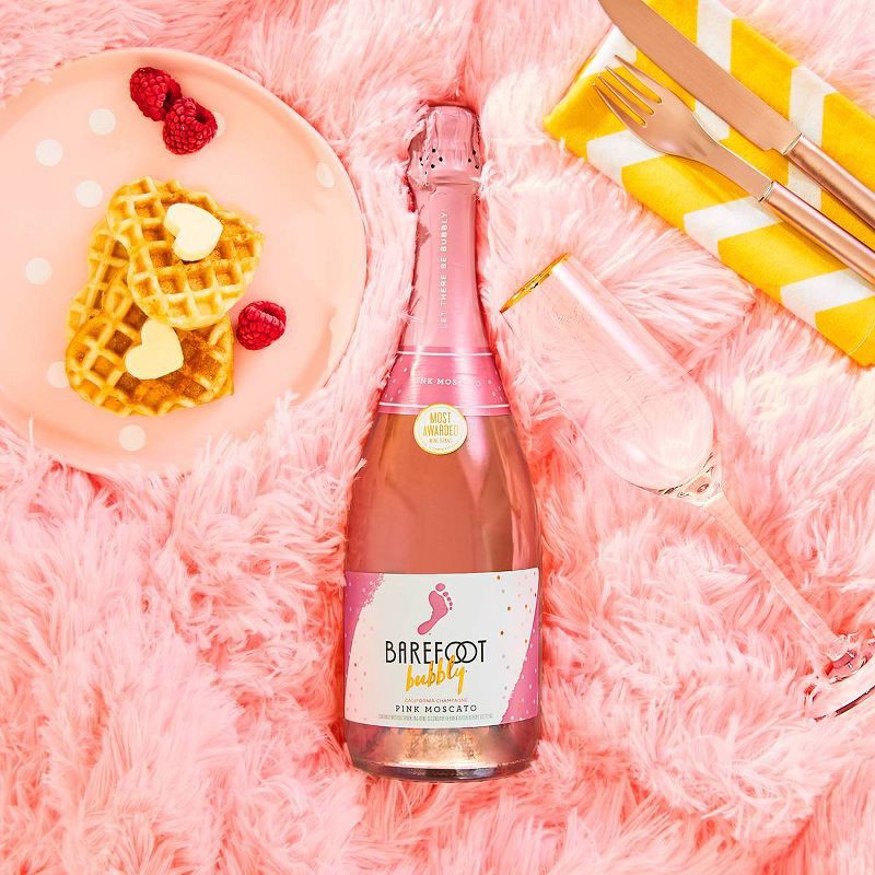 slide 2 of 4, Barefoot Bubbly Pink Moscato Champagne Sparkling Wine - 750ml Bottle, 750 ml