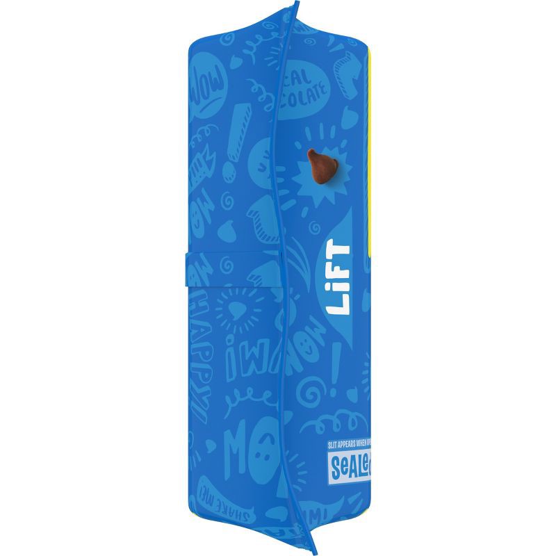 slide 9 of 13, Chips Ahoy! Original Chocolate Chip Cookies Family Size -18.2oz, 18.2 oz