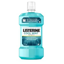 Listerine Antiseptic Mouthwash for Bad Breath and Plaque Cool Mint - 1L
