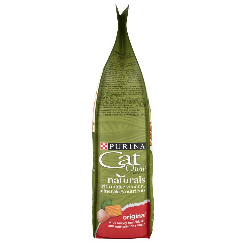 slide 4 of 7, Purina Cat Chow Naturals Original Chicken Flavor Dry Cat Food - 3.15lbs, 3.15 lb
