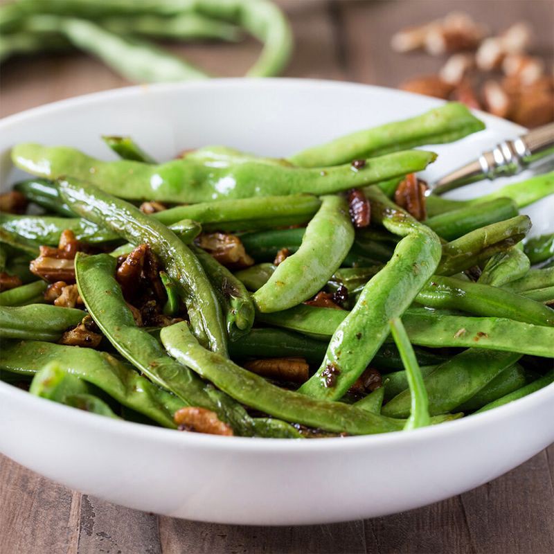 slide 2 of 26, Lawry's Classic Coarse Ground Garlic Salt - 11oz, 11 oz